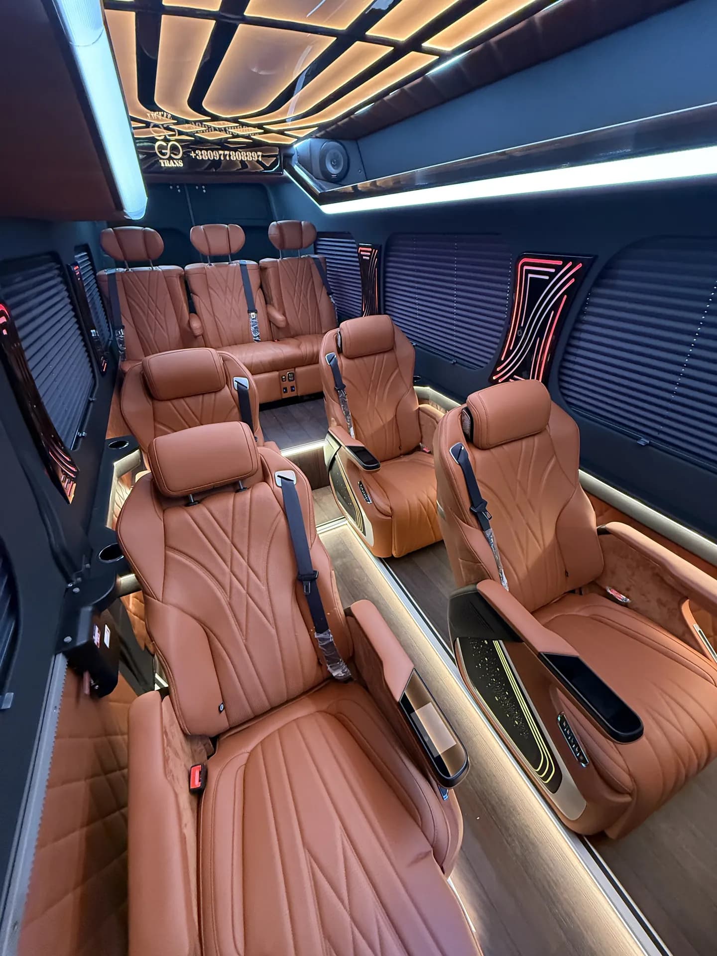 VIP-переобладнання Mercedes-Benz Sprinter preview 7