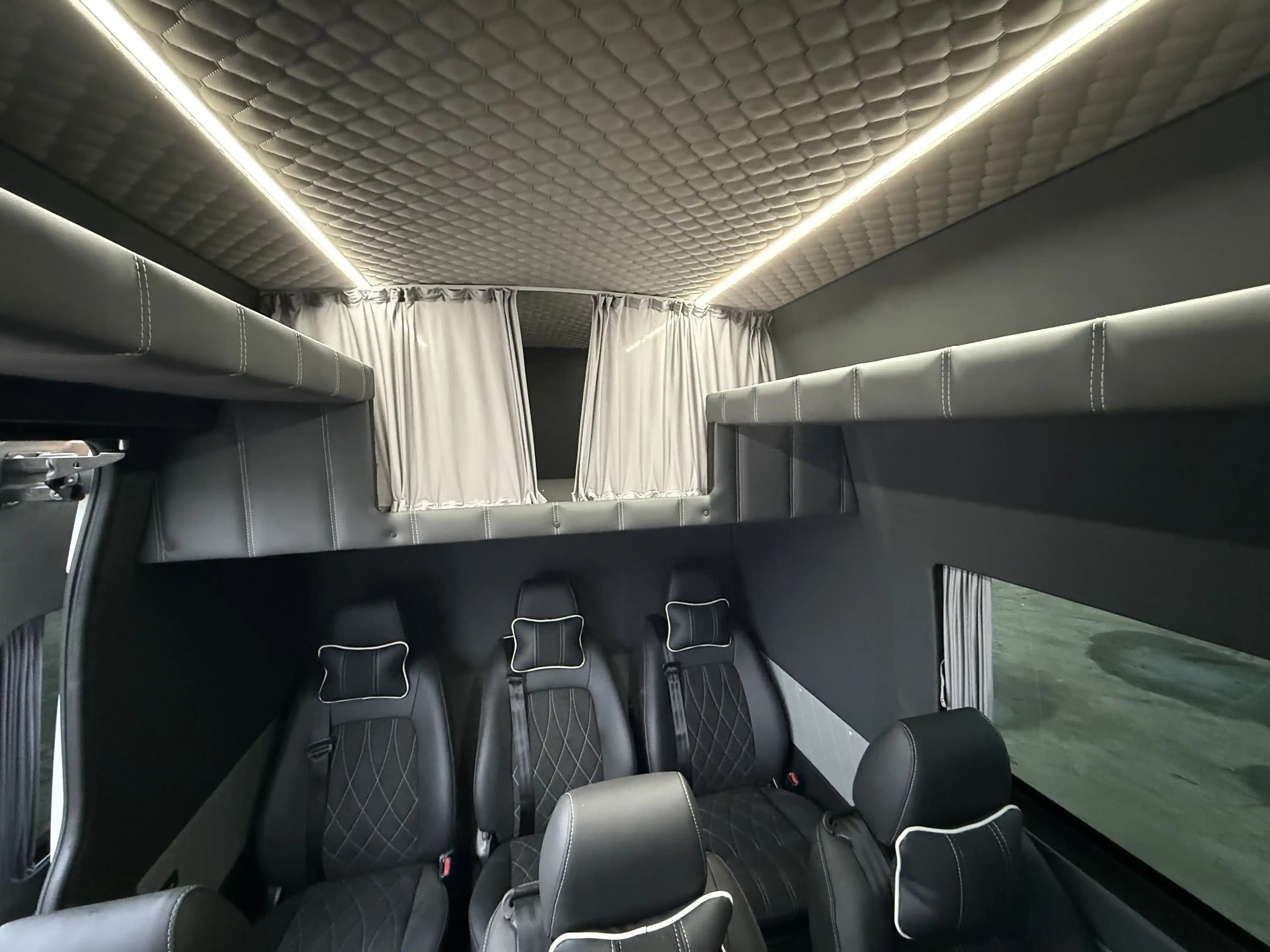 Готовий переобладнаний Renault Master  preview 4