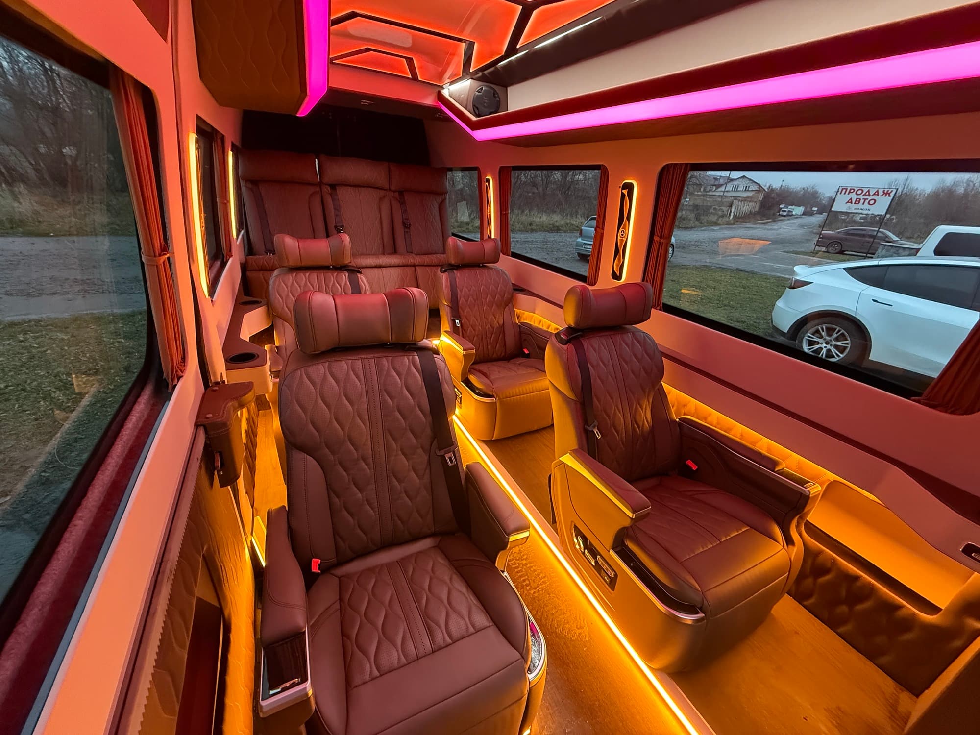 Реклайнери на Mercedes Sprinter 906