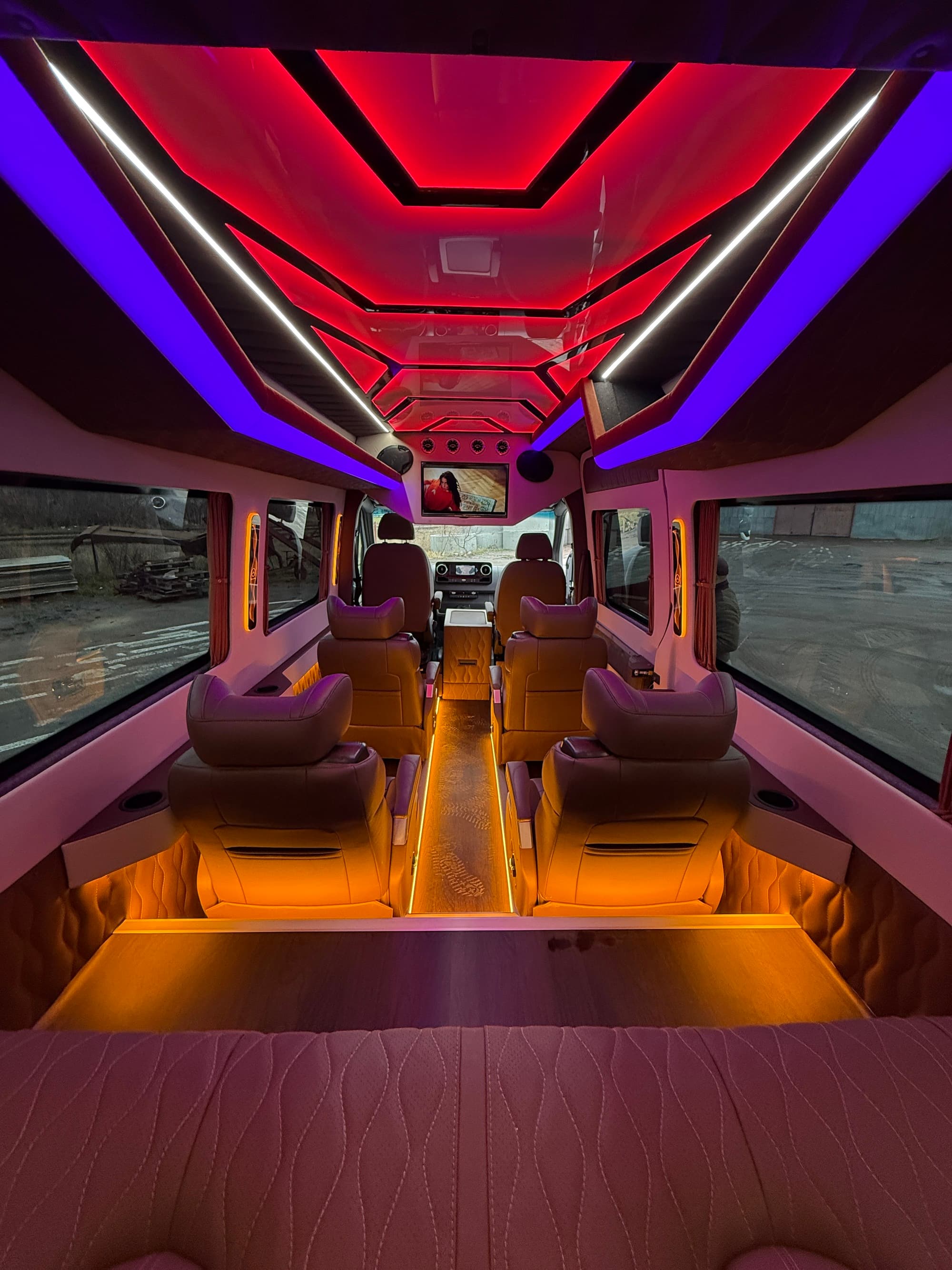 Реклайнери на Mercedes Sprinter 906 preview 5