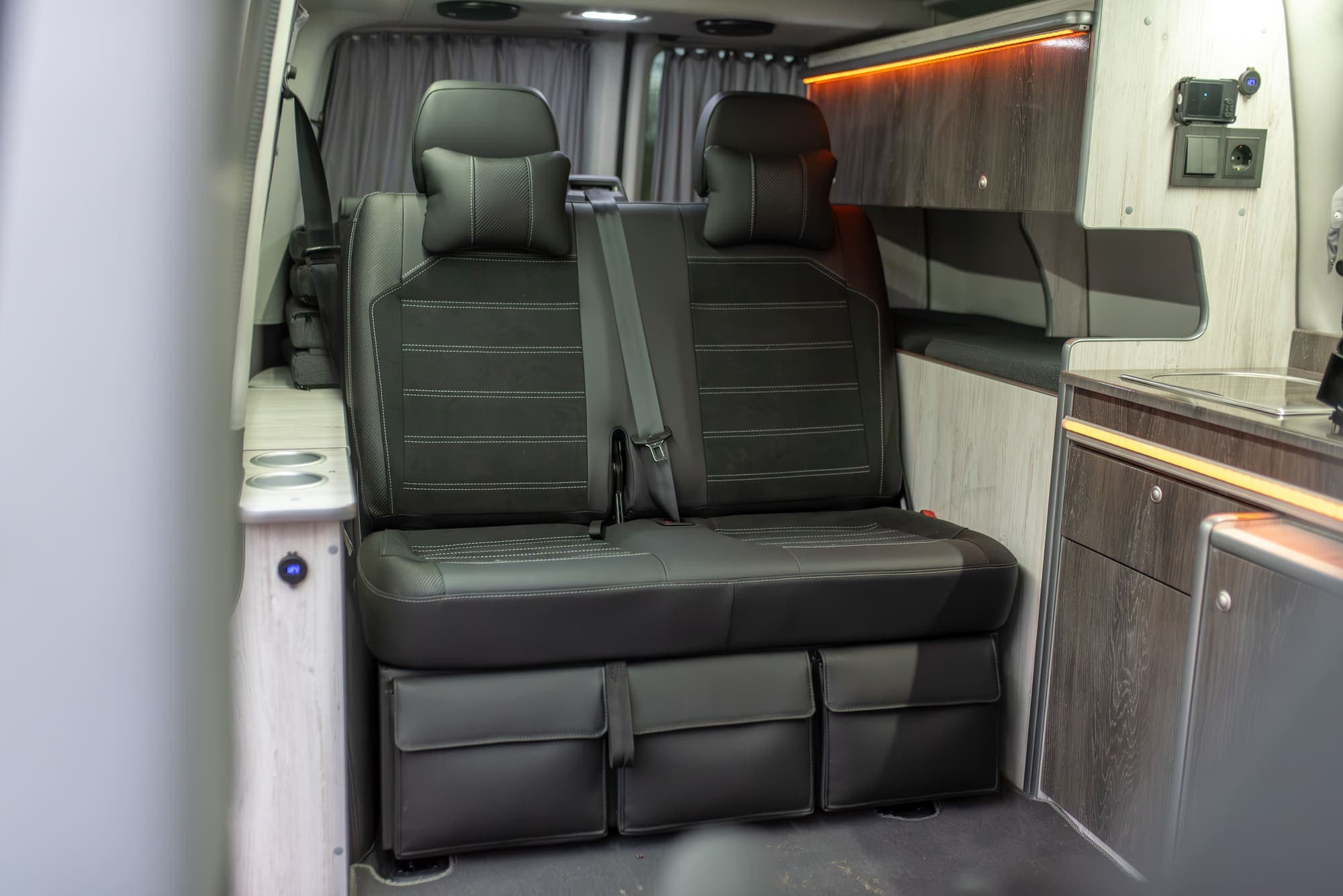 Переобладнання VW California в автодім: компактний кемпер для подорожей preview 8